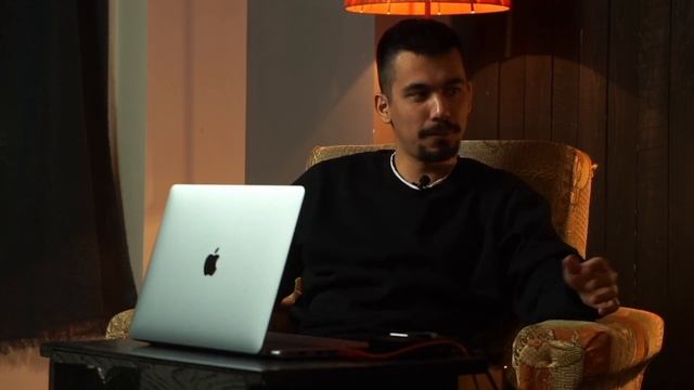 КИ Podcast #1: любовь, сникерс, фломастер смотреть онлайн