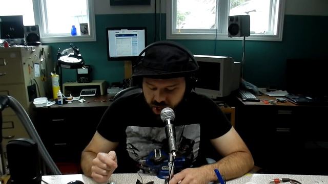 Sennheiser EW100 Handheld Mic Hack. смотреть онлайн