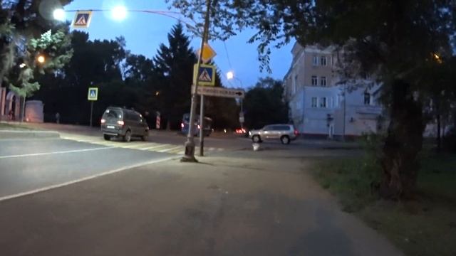 Комсомольск-на-Амуре 21 июля. Часовая прогулка по вечернему городу. На улице +30 С. КОМСОМОЛЬСК )) смотреть онлайн