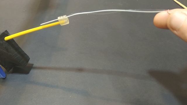 Моя оснастка удочки для ловли плотвы зимой со льда. Супер уловистая мормышка смотреть онлайн