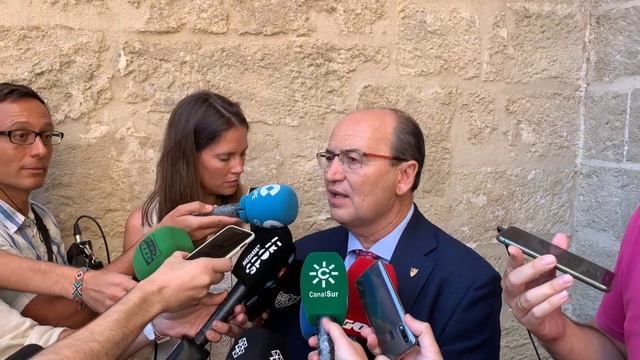 Castro: "Dabbur Seguirá en el Sevilla FC" смотреть онлайн