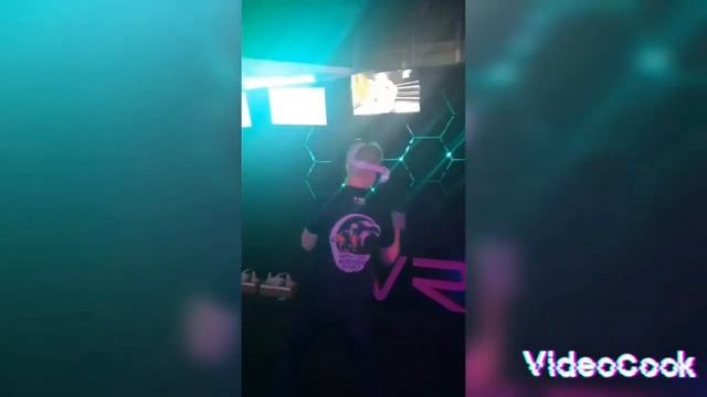 Виртуальный Бокс!!!Бойцовский Клуб-Гладиатор!!! г.Орел Мегга Гринн Парни Отдыхают Командой!!! смотреть онлайн