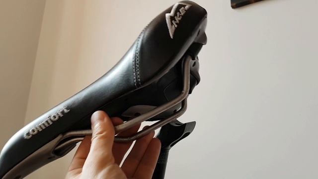 Wymiana Siodełka Rowerowego Selle Italia FLX GEL FLOW - Jak To Zrobić? | ForumWiedzy