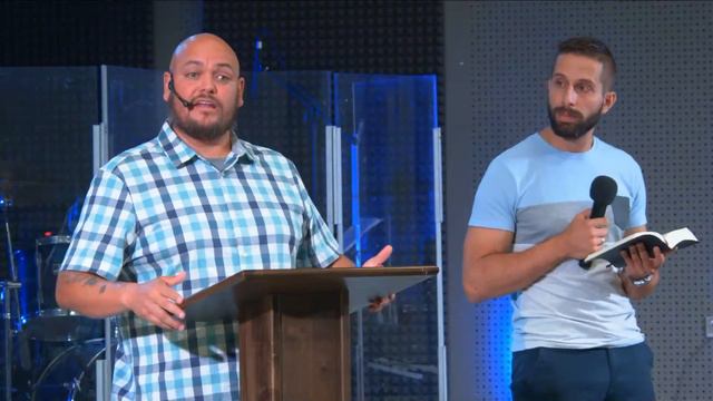 'Как Бог отговаря" | Антъни Мартинез смотреть онлайн