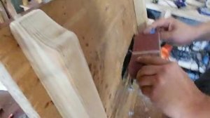 ленточная шлифмашинка в столе