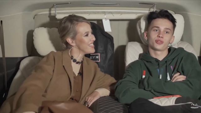 ДАНЯ МИЛОХИН - ПЕРЕОЦЕНЁННЫЙ ТИКТОКЕР / ПЛЮШЕВЫЙ МИКРОФОН смотреть онлайн