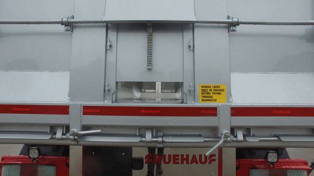 Fruehauf Bathtub/Ribsided Tipping Trailer for Sale смотреть онлайн