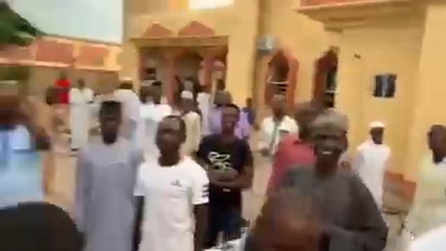 Abba Gida Gida A Garin Kaduna Masallacin Sultan Bello смотреть онлайн