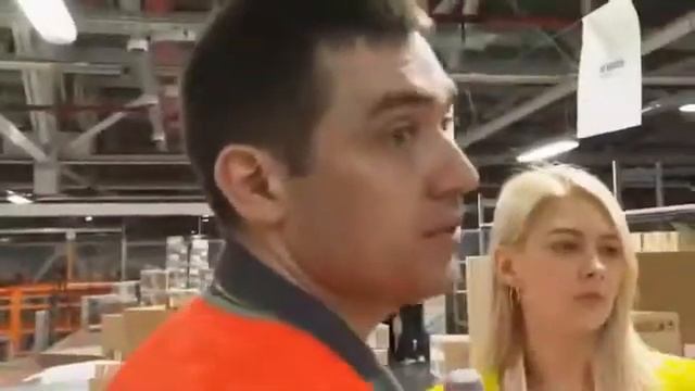 Московский слад Атоми. Подготовка к отправке заказов смотреть онлайн