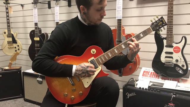 Vintage V100 Electric Guitar Review - Rimmers Music смотреть онлайн