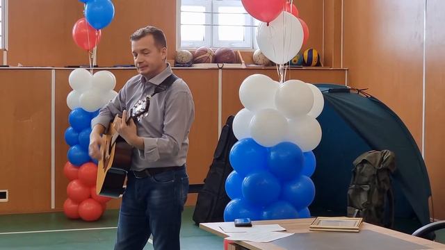 Снег над лагерем валит. автор Юрий Визбор. смотреть онлайн