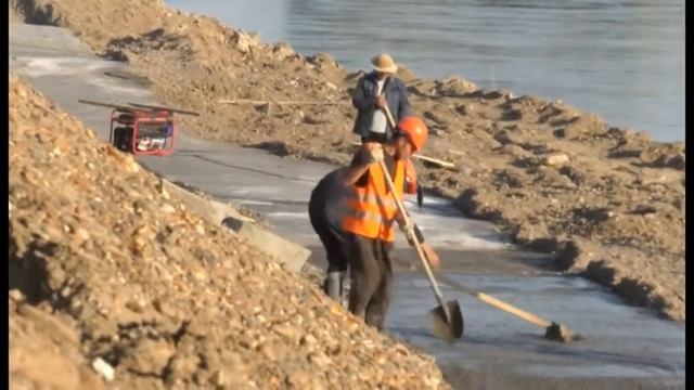 Что тормозит укрепление берега Иртыша? смотреть онлайн