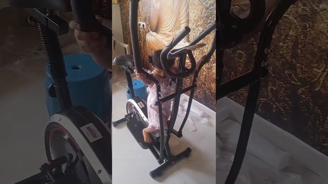 Tanvi Exercise on cross walker смотреть онлайн