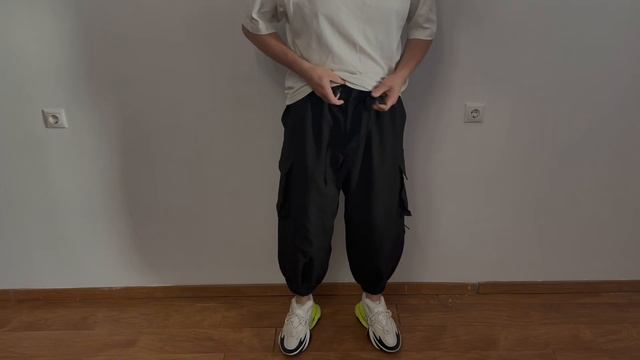 Y-3 CH1 slouchy cargo trousers - неплохие штаны от Yohji Yamamoto и adidas смотреть онлайн