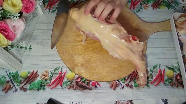Как быстро разделать курицу. смотреть онлайн