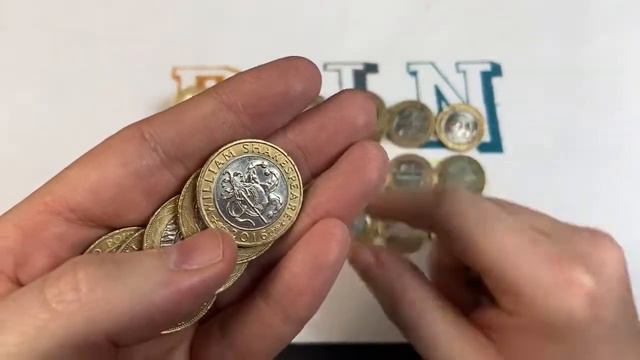 Bungle Collects Live £2 Hunt смотреть онлайн