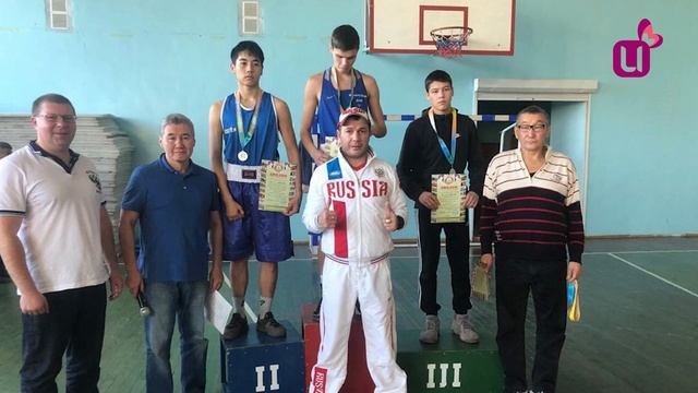 Пьедестал в боксе и теннисе смотреть онлайн