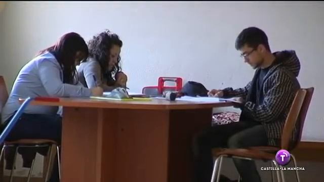 Entre las 10 mejores de España смотреть онлайн