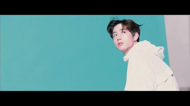 [M/V] Mark Tuan (段宜恩) - 'Outta My Head' смотреть онлайн