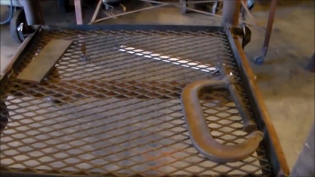 Blacksmith Vise And Welding Table