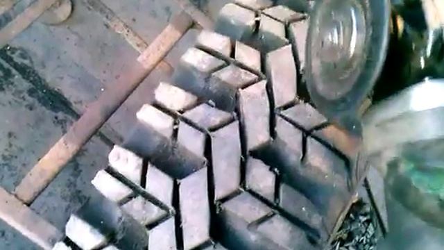 Нарезка резины Я 245 с помощью дрели и болгарки.