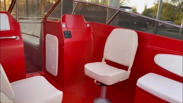 Ещё один вариант поколения лодки Касатка-700 спорт. смотреть онлайн