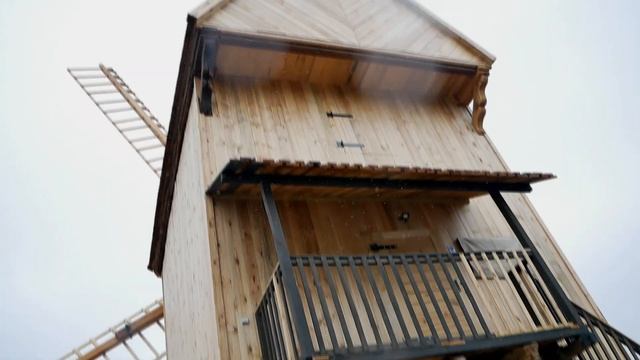 Wiatrak Koźlak 1882 - Skansen Olandia смотреть онлайн