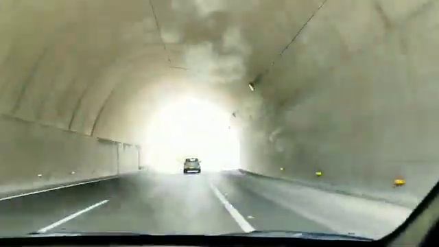 Дорога из Барселоны в Таррагону на машине по бесплатным трассам. смотреть онлайн