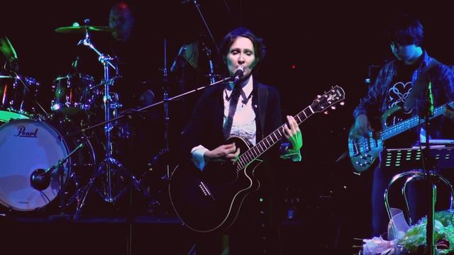 Flёur — Непобедимая армия [live] смотреть онлайн