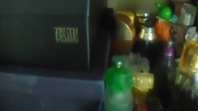 Парфюмерный шкаф. (Маленькая перестановка.) My perfume chest смотреть онлайн