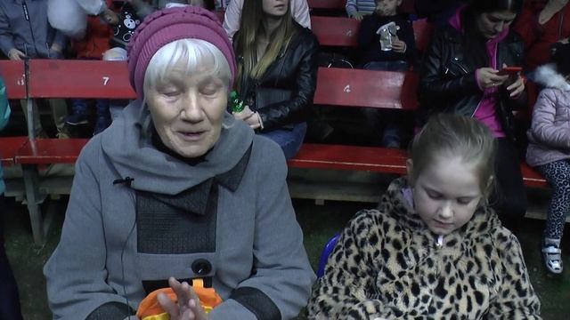 Цирк шапито МАККАО смотреть онлайн