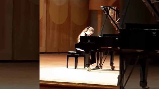 А. Н. Скрябин. 2 танца, ор. 73 («Гирлянды», «Темное пламя») смотреть онлайн