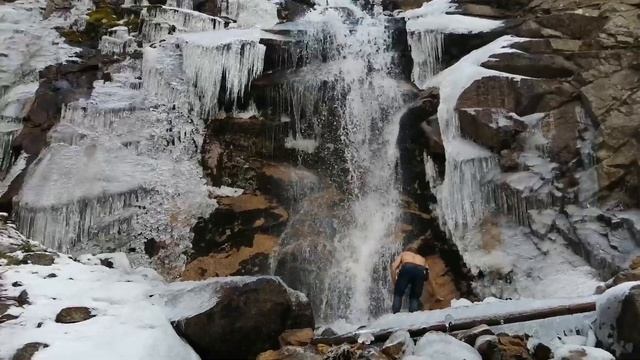 EUCs - Autumn - Mountains - Waterfall Shukur / Моноколеса - Осень - Горы - Водопад Шукур смотреть онлайн