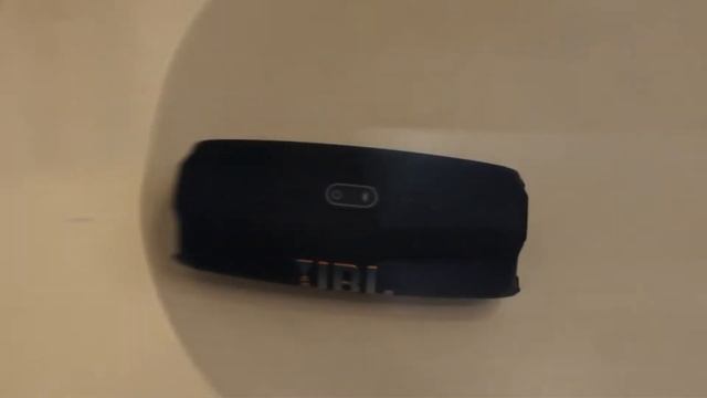 ОТЛИЧНАЯ КОЛОНКА JBL CHARGE 5 ДЛЯ АУДИОТРЕКОВ И.Т.Д смотреть онлайн