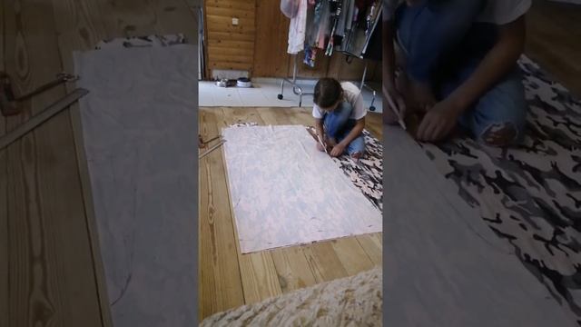 Девочка шьёт. Софья Терешина смотреть онлайн