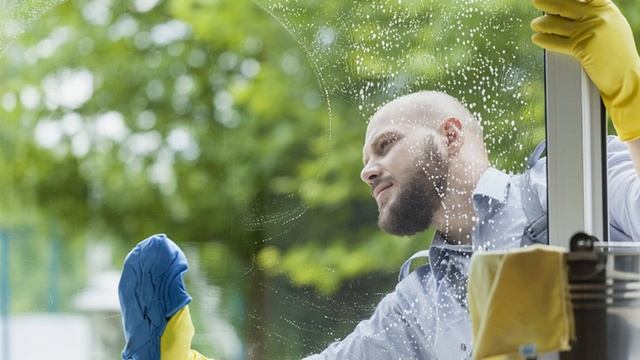 Мытьё окон в Квартире недорого в Москве смотреть онлайн