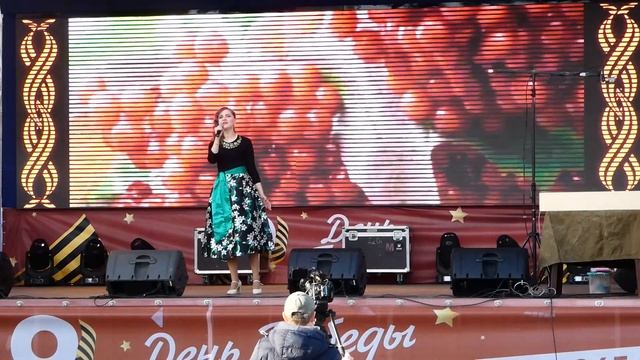 Военный блок. Солистка - Олеся Жукова. Ансамбль песни и танца "Русска душа" СПб. смотреть онлайн