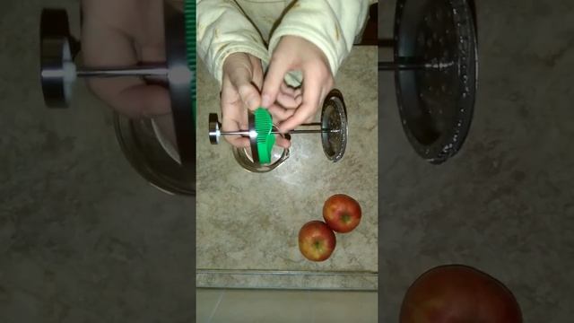 ЗНАКОМЬТЕСЬ ФРЕНЧ ПРЕСС. смотреть онлайн