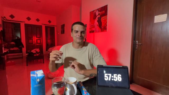 съел Каролининский Жнец (Carolina Reaper) самый острый перец в мире! смотреть онлайн