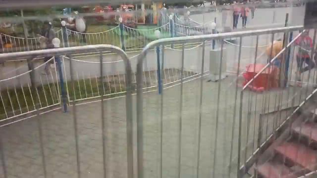 Полный релакс!Прогулка.Парк аттракционов,батут,колесо обозрения,карусель. смотреть онлайн