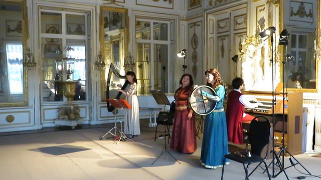Галисийская народная песня O pousa, pousa смотреть онлайн
