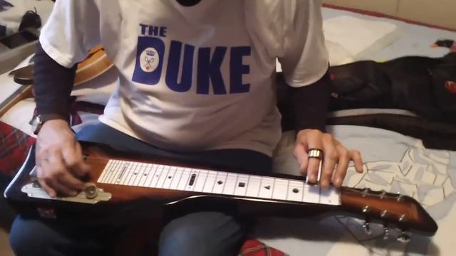 Blues Stay away From Me on Gretsch Lap Guitar смотреть онлайн