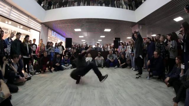 MAYA VS. Mak (DANCE BATTLE Секрет 2017) финальный день смотреть онлайн