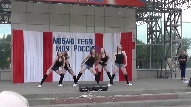 ПРОГУЛЯЕМ ШКОЛУ смотреть онлайн