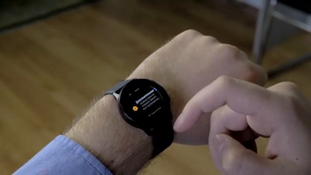 Обзор Samsung Galaxy Watch Active. Стоит ли покупать? смотреть онлайн
