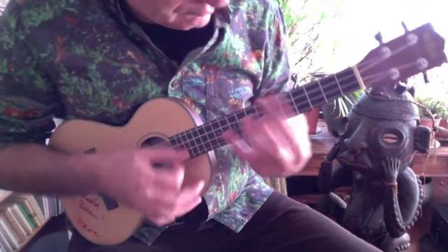 I love Paris Ukulele Kala Tenor Cover смотреть онлайн