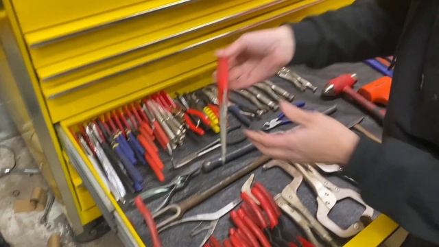 Fully Loaded Snap On Toolbox Tour!! / 72" Snap On Master Series Toolbox #snapon #toolboxtour #tools смотреть онлайн