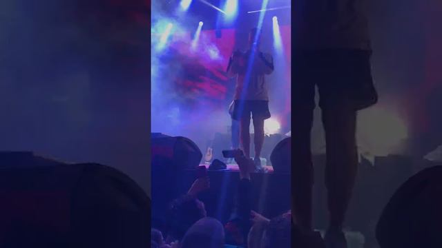 Макс Корж - 17 Лет (20.06.2019 - Киев) смотреть онлайн
