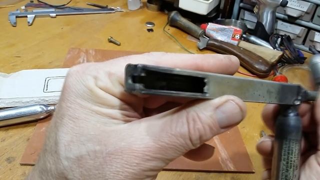 Приспособление для монтажа дюбелей Молли смотреть онлайн