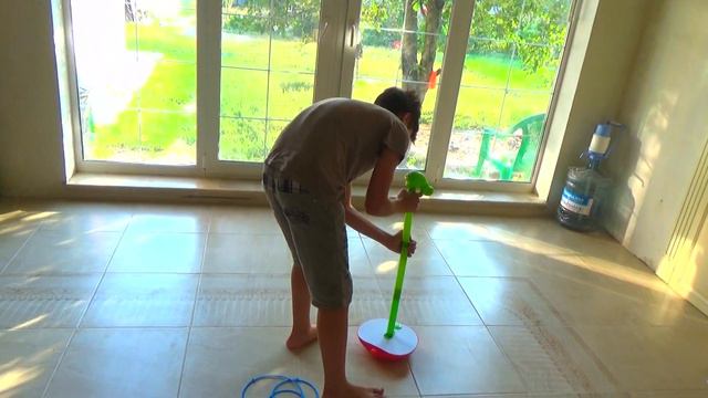 Кирюха и Аурика играют в Червяка болтуна))) смотреть онлайн